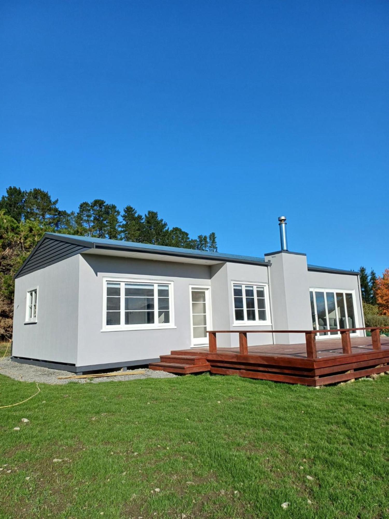 Mt Highfield Farm Cottage Waiau ภายนอก รูปภาพ